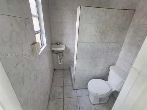 625 W Avenue A Belle Glade FL 33430
