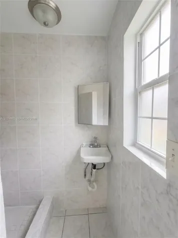 625 W Avenue A Belle Glade FL 33430