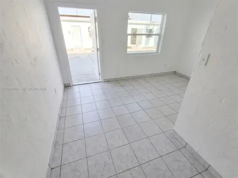 625 W Avenue A Belle Glade FL 33430