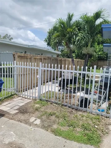22300 SW 117th Avenue Miami FL 33170