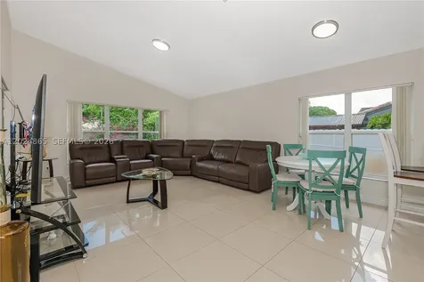 16269 SW 6th Street Pembroke Pines FL 33027