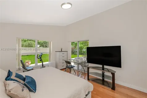 16269 SW 6th Street Pembroke Pines FL 33027