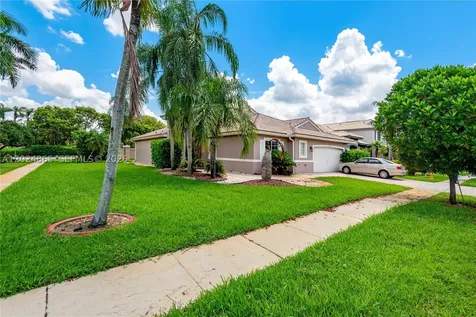 16269 SW 6th Street Pembroke Pines FL 33027