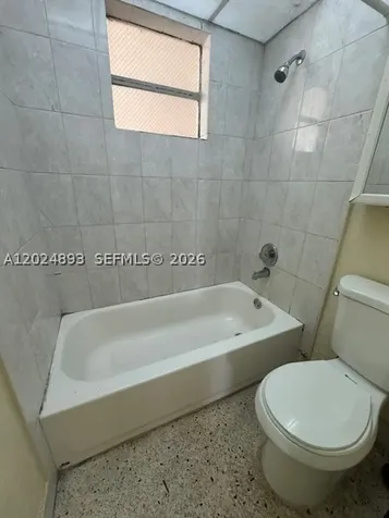 525 W 69th Street Hialeah FL 33014