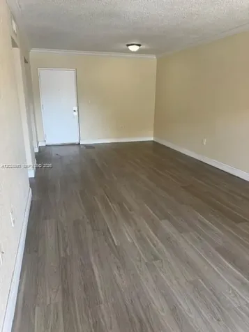525 W 69th Street Hialeah FL 33014