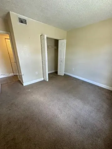 525 W 69th Street Hialeah FL 33014