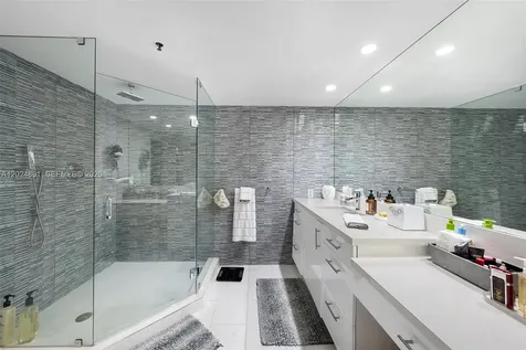 10175 Collins Avenue Bal Harbour FL 33154