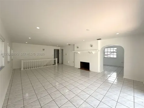 502 Madeira Avenue Coral Gables FL 33134