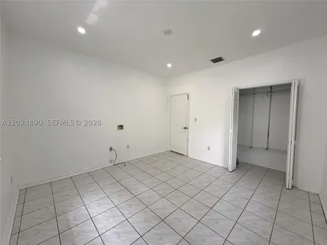 502 Madeira Avenue Coral Gables FL 33134