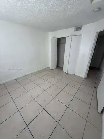 6921 Pembroke Road Pembroke Pines FL 33023