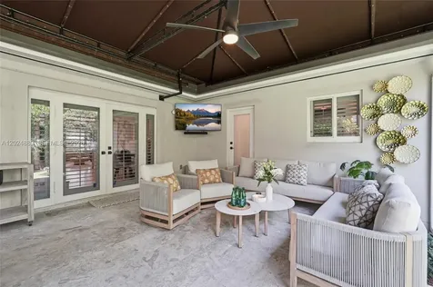 1505 Robbia Avenue Coral Gables FL 33146