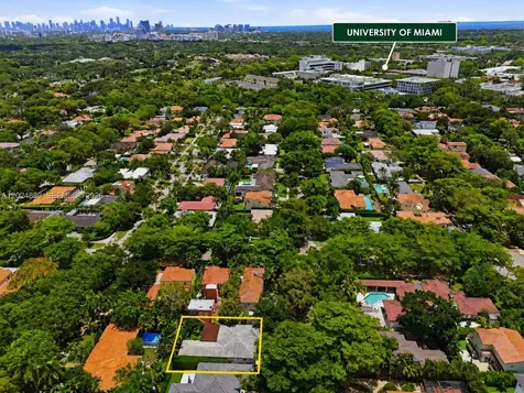 1505 Robbia Avenue Coral Gables FL 33146