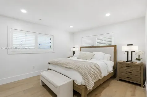 1505 Robbia Avenue Coral Gables FL 33146