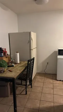 3760 Oak Avenue Miami FL 33133