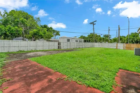 3651 W 2nd Court Hialeah FL 33012
