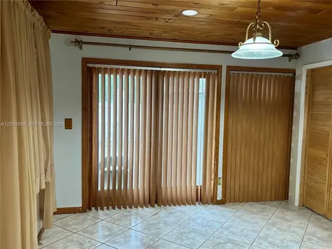3171 SW 16th Court Fort Lauderdale FL 33312