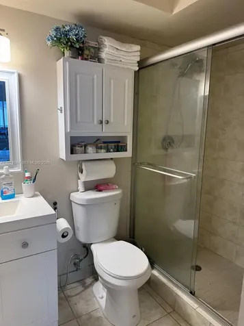 10425 E Clairmont Circle Tamarac FL 33321