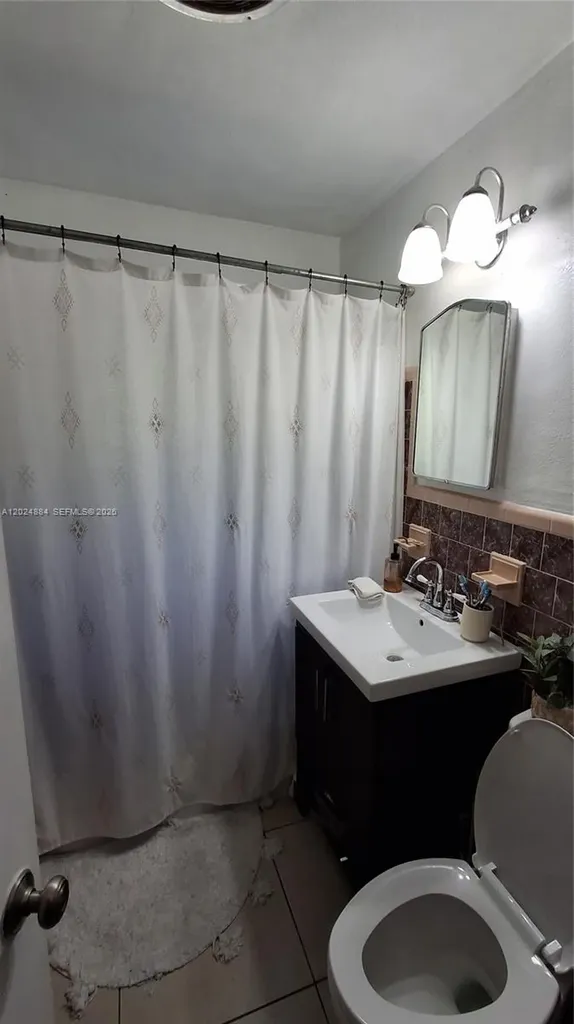 4010 NE 18th Avenue Pompano Beach FL 33064