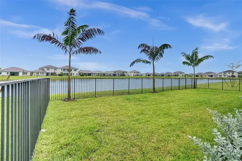 5444 Pecan Drive Westlake FL 33470