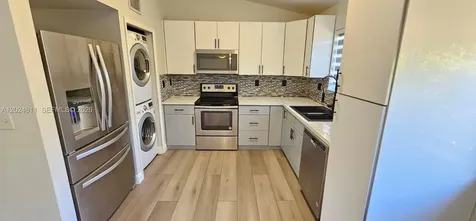 17362 NW 74th Avenue Hialeah FL 33015