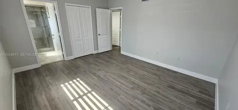 17362 NW 74th Avenue Hialeah FL 33015