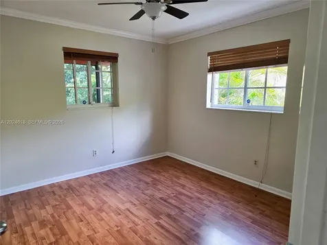 2091 NW 85th Way Pembroke Pines FL 33024