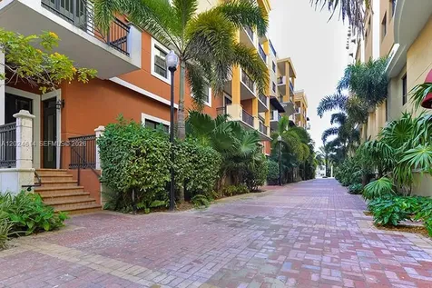 8390 SW 72nd Avenue Miami FL 33143