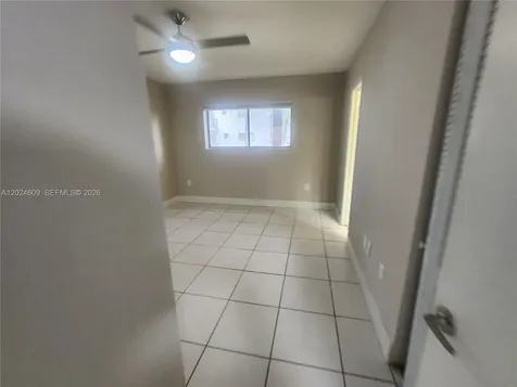 5350 W 21st Court Hialeah FL 33016
