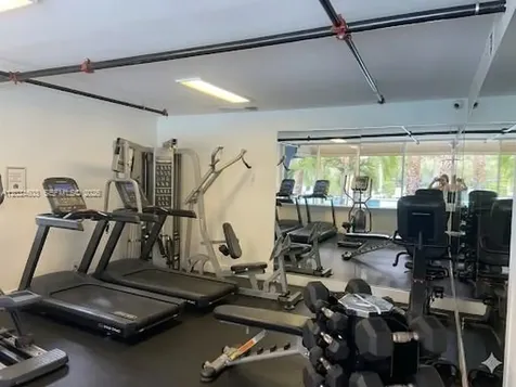 4550 NW 9th Street Miami FL 33126