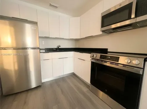 1502 Jefferson Avenue Miami Beach FL 33139