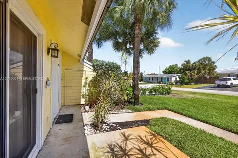 1954 Windsor Drive North Palm Beach FL 33408