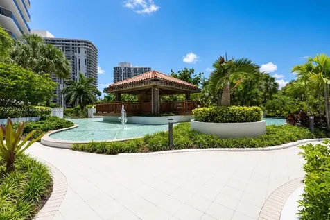20281 E Country Club Drive Aventura FL 33180