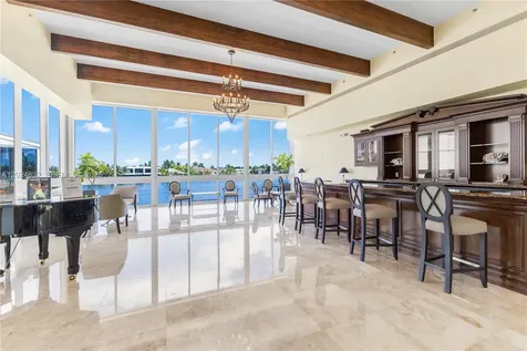 20281 E Country Club Drive Aventura FL 33180