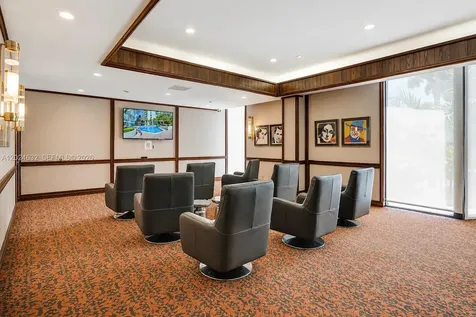 20281 E Country Club Drive Aventura FL 33180