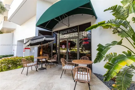 20281 E Country Club Drive Aventura FL 33180