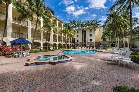 2 Renaissance Way Boynton Beach FL 33426