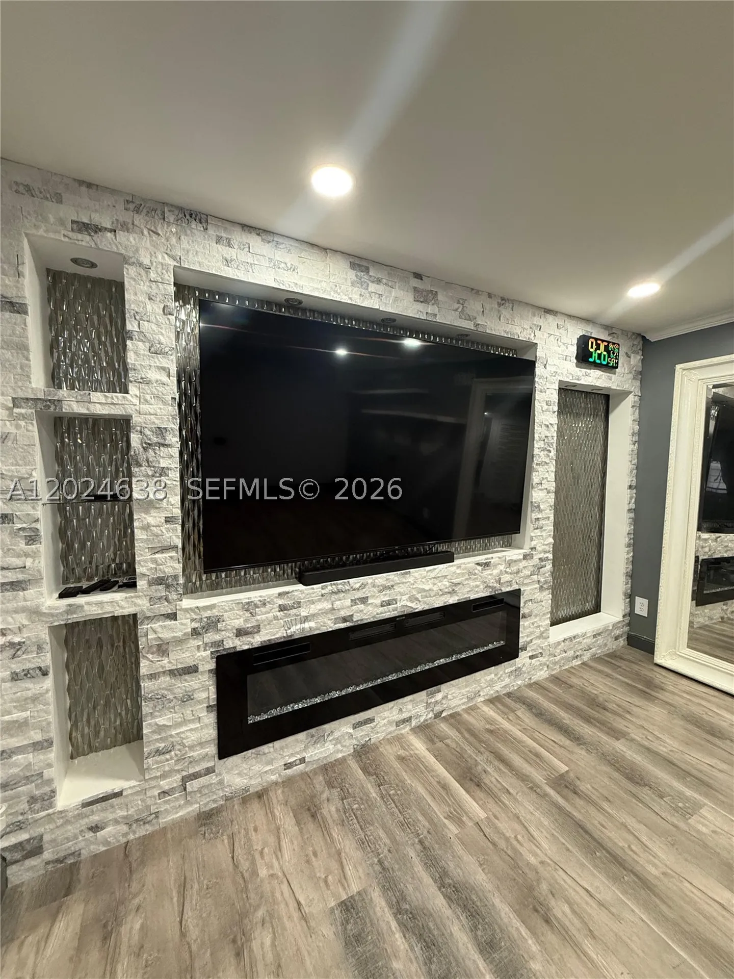 5300 Washington Street Hollywood FL 33021