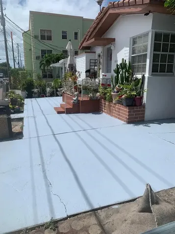 600 SW 16th Avenue Miami FL 33135