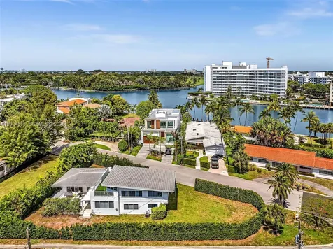 9257 Bay Drive Surfside FL 33154