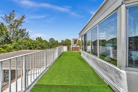 9257 Bay Drive Surfside FL 33154