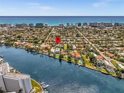 9257 Bay Drive Surfside FL 33154