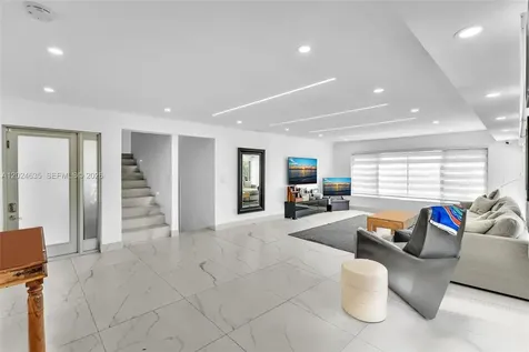 9257 Bay Drive Surfside FL 33154