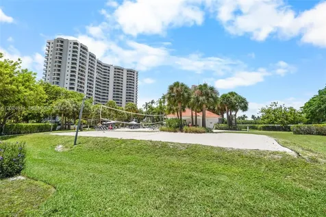 3300 NE 192nd Street Aventura FL 33180