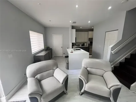 4746 Lago Vista Drive Coconut Creek FL 33073