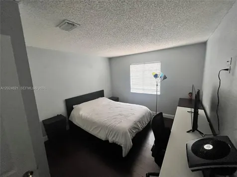 4746 Lago Vista Drive Coconut Creek FL 33073