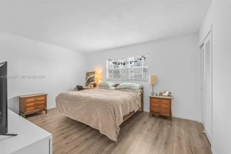 500 NE 12th Avenue Hallandale Beach FL 33009