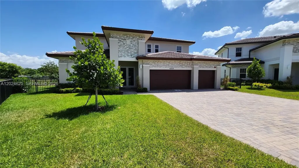 12209 SW 43rd Street Davie FL 33330