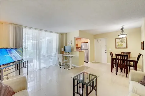 1040 SE 4th Avenue Deerfield Beach FL 33441