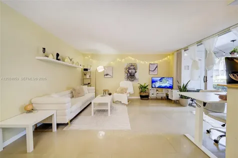 1040 SE 4th Avenue Deerfield Beach FL 33441