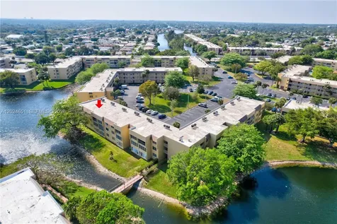5860 NW 64th Avenue Tamarac FL 33319